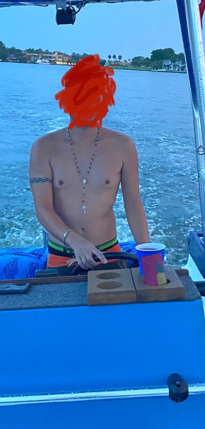 annon9incher OnlyFans picture