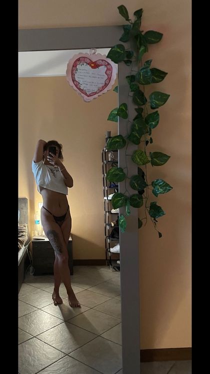 laura_ricciolinaa OnlyFans picture
