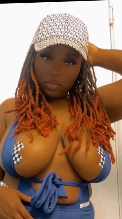karmakreamz OnlyFans picture