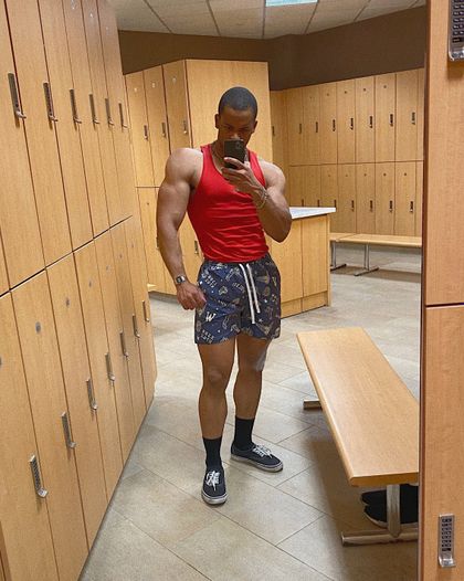 handsome.online OnlyFans picture