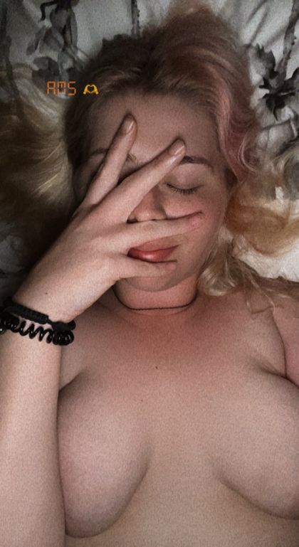 manicthot OnlyFans picture