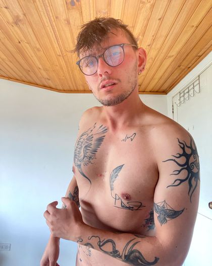 xtopher_sua OnlyFans picture