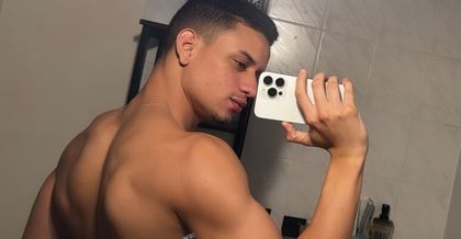 kelvinespinoza OnlyFans picture