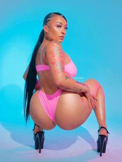 milllkandhoneyyyy OnlyFans picture