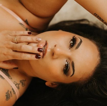 ally8990 OnlyFans picture