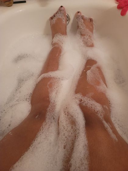 voluptuousvixin OnlyFans picture