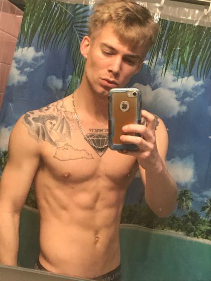 u195789595 OnlyFans picture