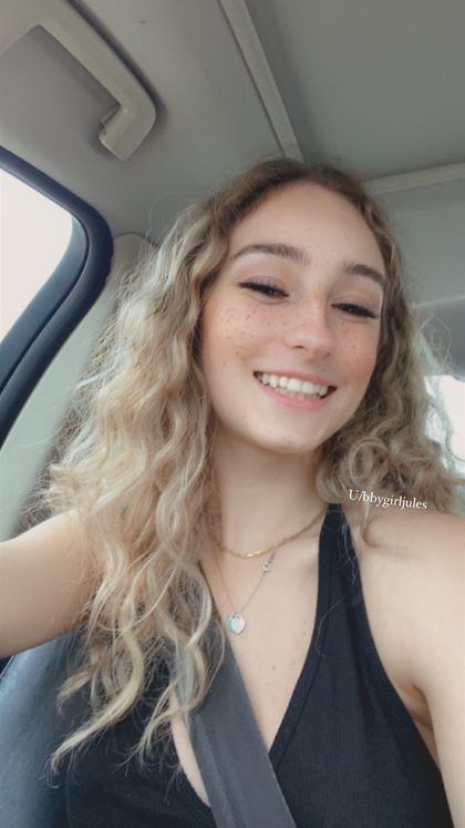 bbygirljulesfree OnlyFans picture