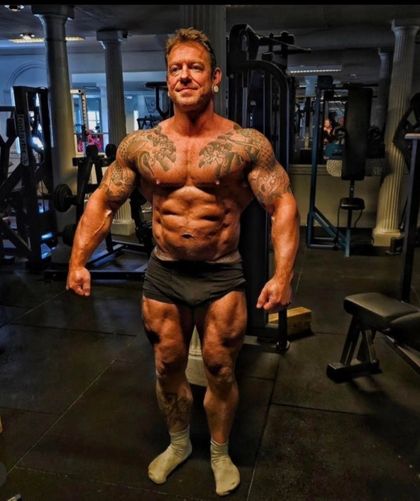 chezuma OnlyFans picture