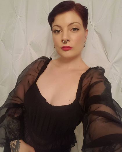 pumps.pie OnlyFans picture