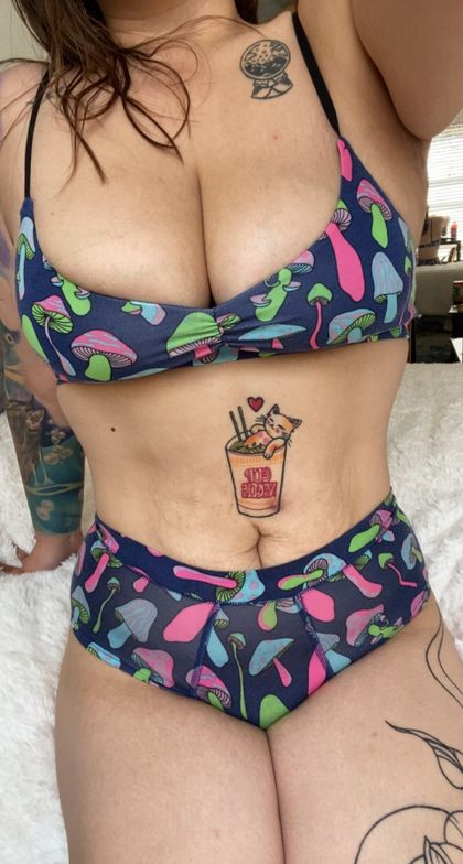 pleaseputitinmymouth OnlyFans picture