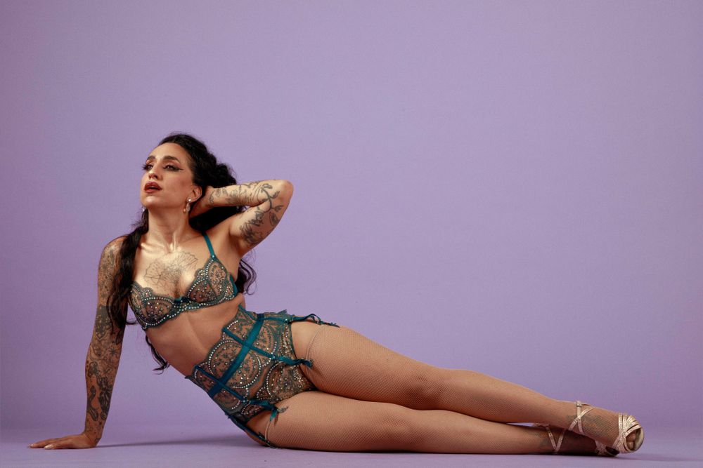 ellabottomrouge OnlyFans profile picture