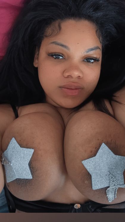 weluvaja OnlyFans picture