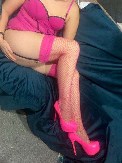 pregnant-housewifevip OnlyFans picture