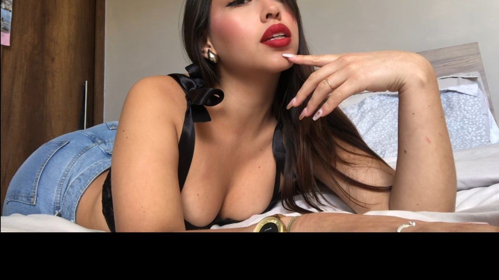 onlyalii OnlyFans profile picture