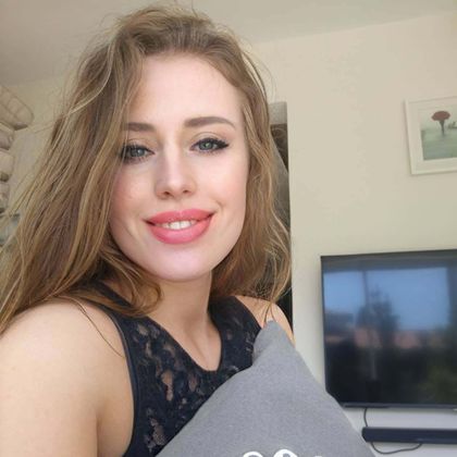 zoyarosefree OnlyFans picture