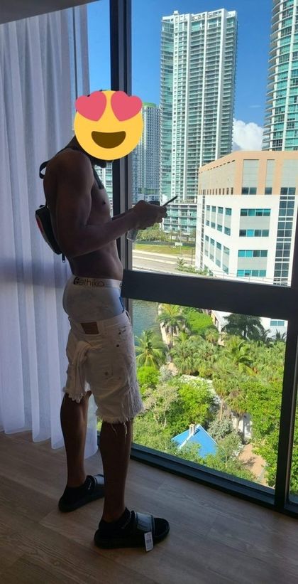 charlestonchewy OnlyFans picture