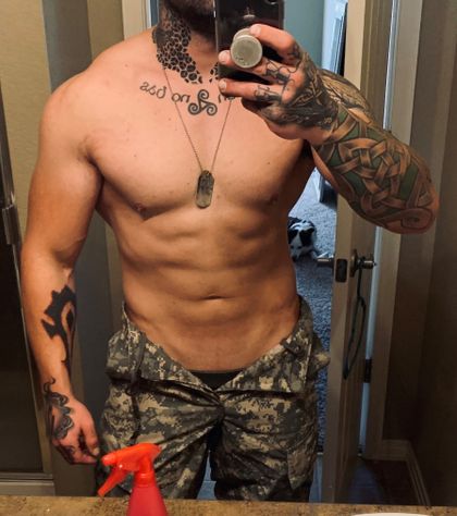 yesdaddyflex OnlyFans picture