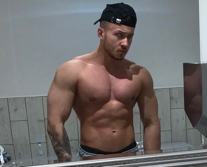 zacsims OnlyFans picture