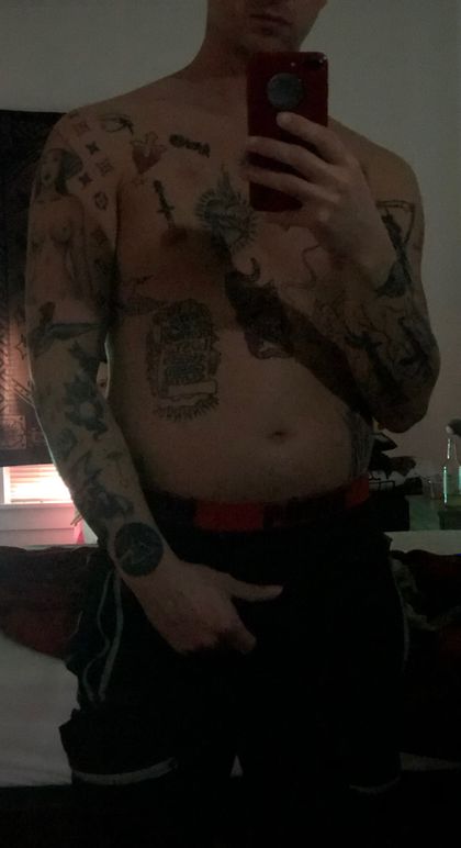 tom457 OnlyFans picture