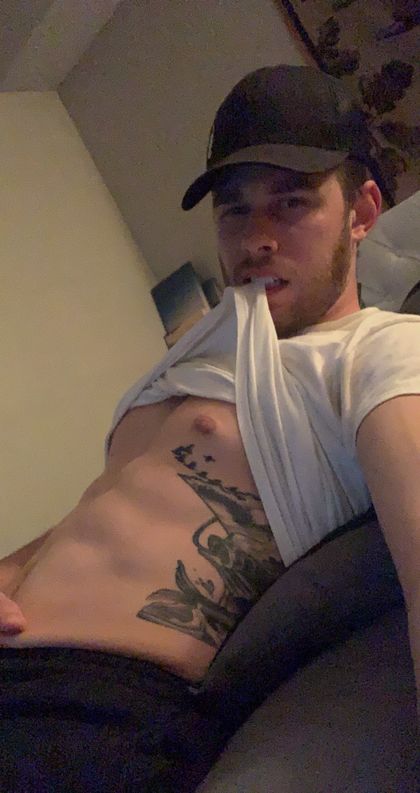 fratpass OnlyFans picture