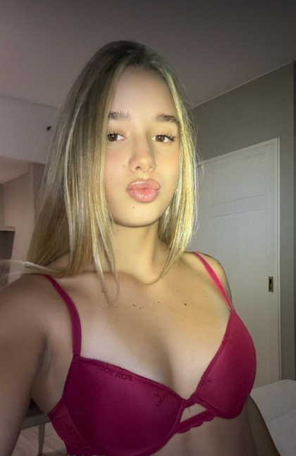 lillyylou OnlyFans picture