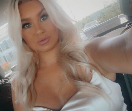 boatblondie OnlyFans picture