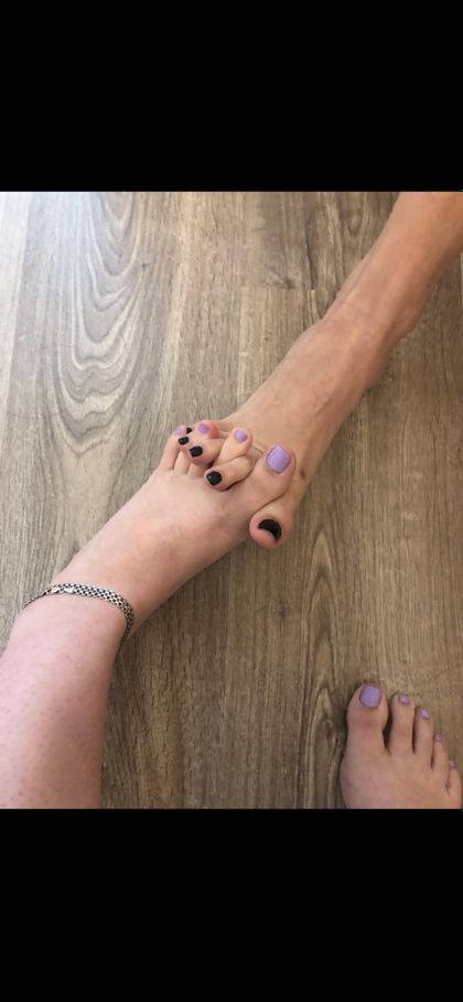 ssolesisterss OnlyFans picture