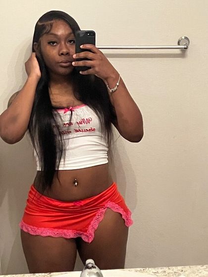 geegee2 OnlyFans picture
