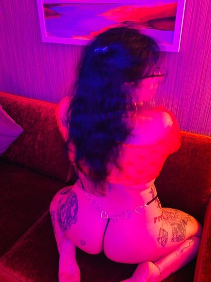 zvalentinee OnlyFans picture