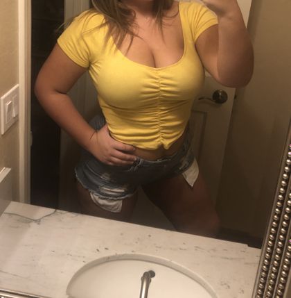 curvvygurll OnlyFans picture