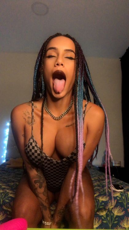 maayalove OnlyFans picture
