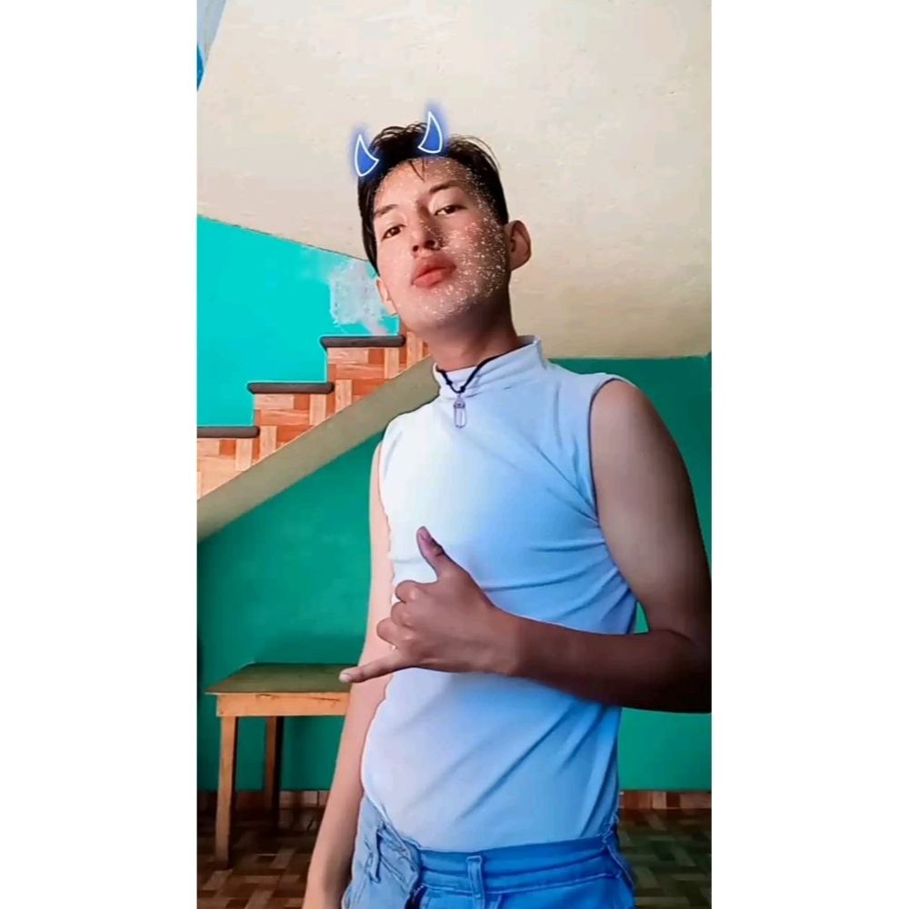 leon24layon OnlyFans profile picture