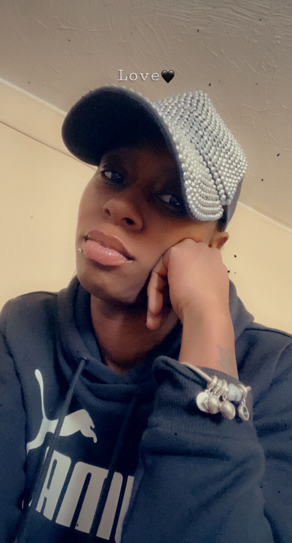 issausthing OnlyFans profile picture