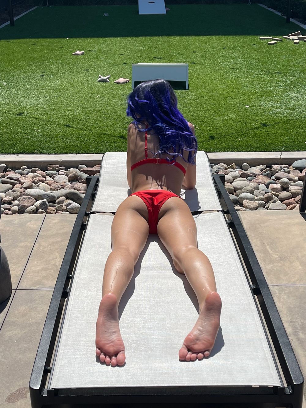 petitestoner_sara OnlyFans profile picture