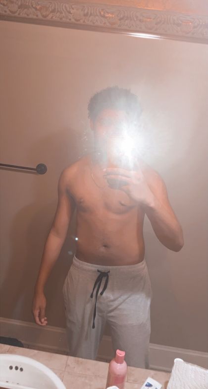u121677493 OnlyFans picture