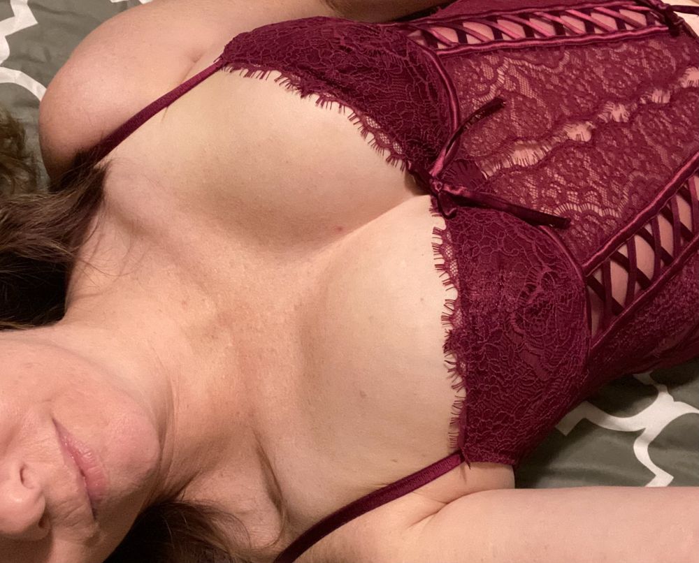 retiredhotmom OnlyFans profile picture