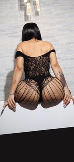 mszyaya OnlyFans - Free Trial - Photos - Socials | FansMetrics.com
