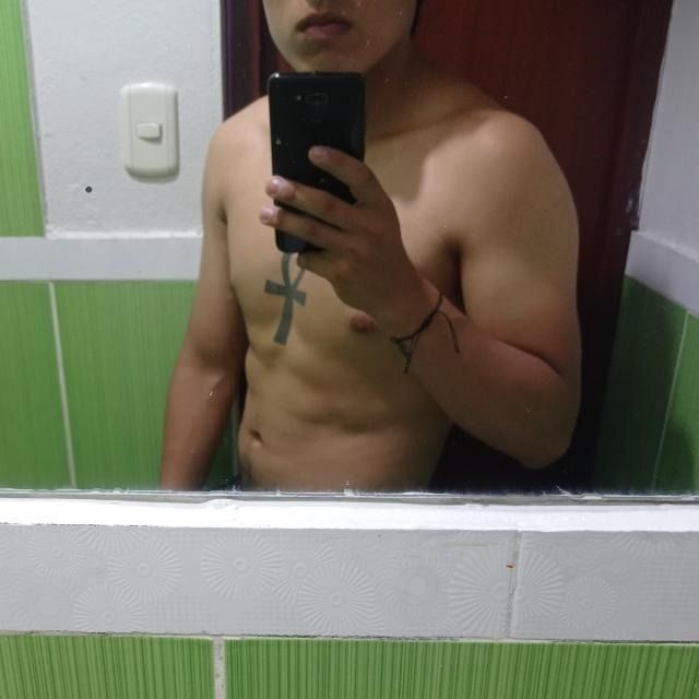 zushector OnlyFans profile picture