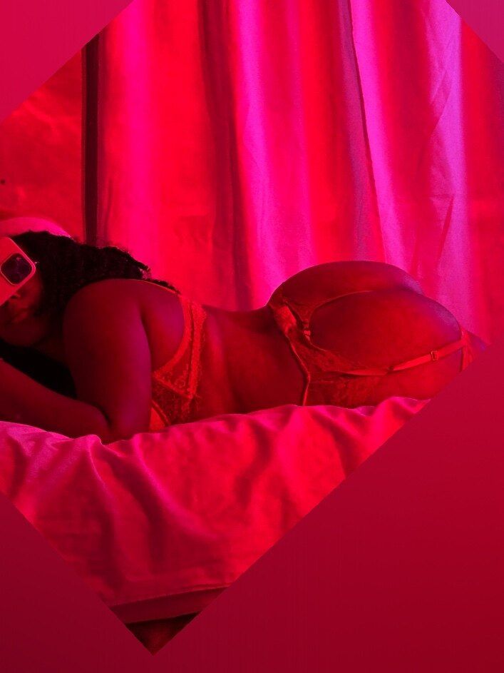 rochiz OnlyFans profile picture
