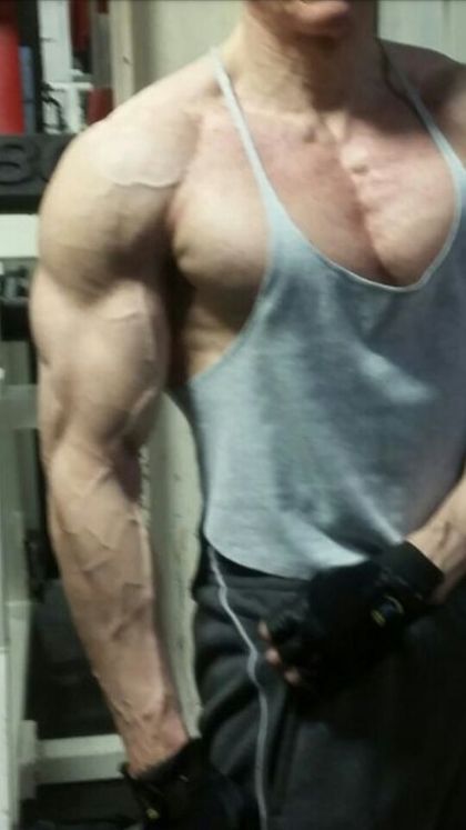 versmuscledddy OnlyFans picture