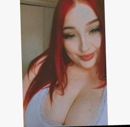 realredscarlett OnlyFans picture