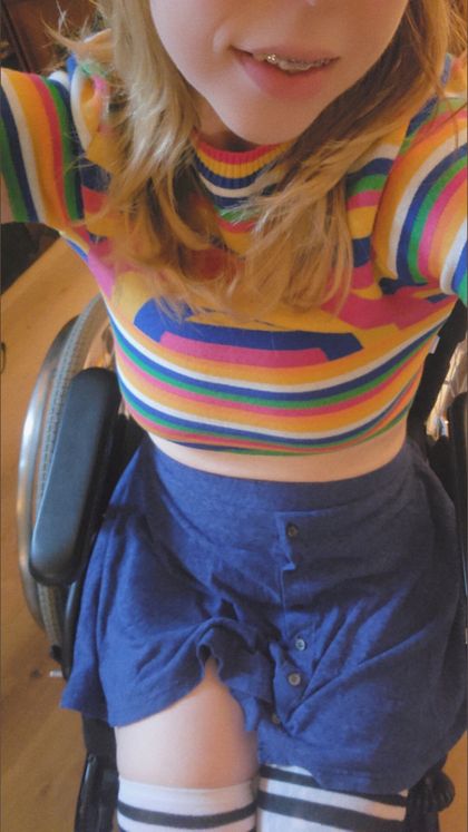 wheelchairgirl910 OnlyFans picture