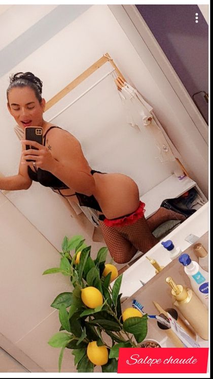 kenzajulianne OnlyFans picture