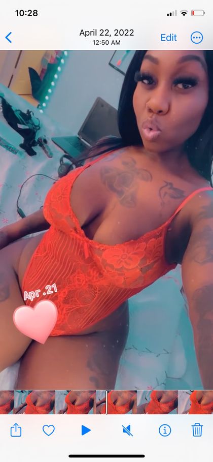 prettybanksxo OnlyFans picture