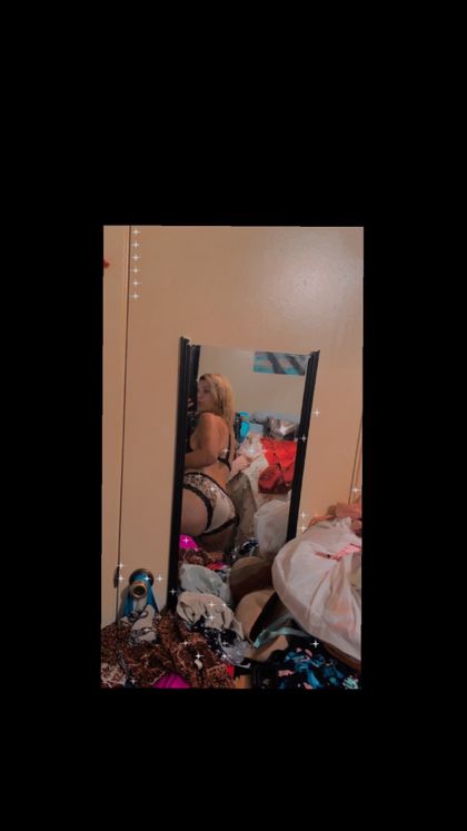 lilmamaof3girls OnlyFans picture