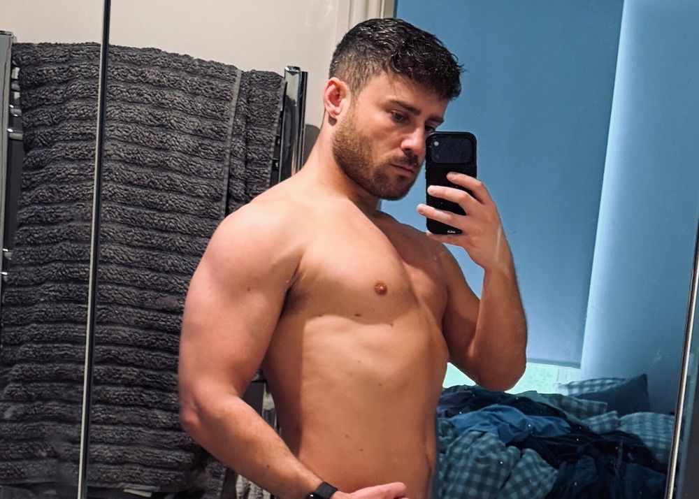 cuckedbottom OnlyFans profile picture