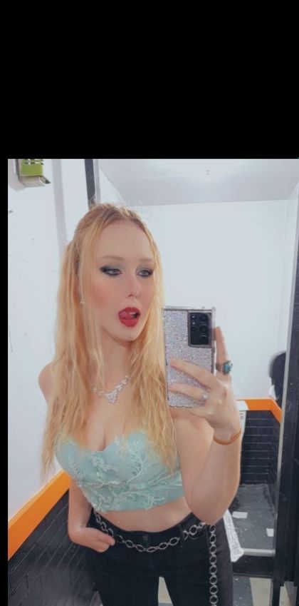 ashlyn243 OnlyFans picture