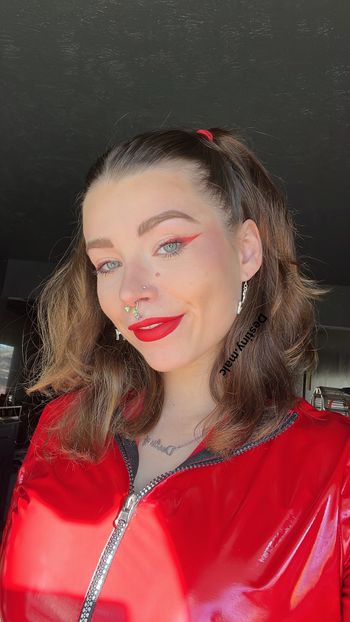 queen_egirl27 OnlyFans - Free Trial - Photos - Socials FansMetrics