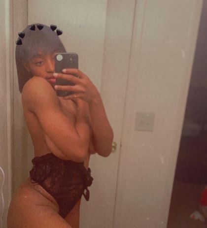 brownie4_u OnlyFans picture